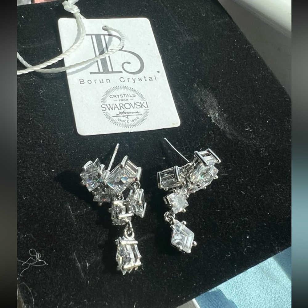 Gorgeous Sparkly Swarovski Elements Silver Plated… - image 2